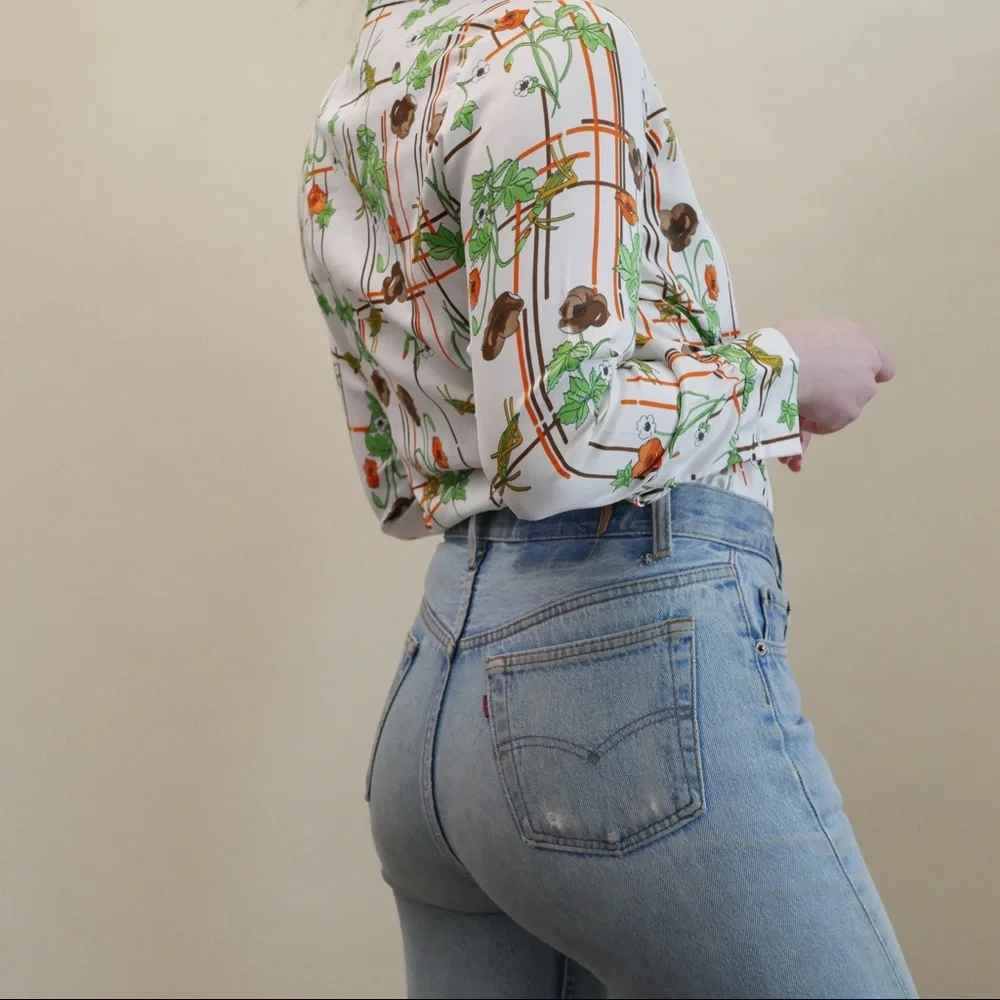 Vintage 70s Button Up Shirt Collared Bold Floral Print White + Green Pattern - Picture 3 of 7